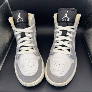 Size 5Y (GS) - Jordan 1 SE Craft Mid Inside Out  Cement Grey, FD9091-002, No Box